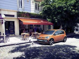 Volkswagen cross up! 2016 года